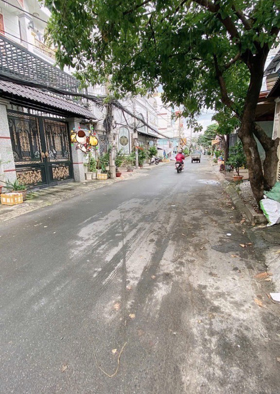 [L2605*] Sát Emart Phan Huy Ích, Ngang 7M Hiếm Có, 15.X Tỷ