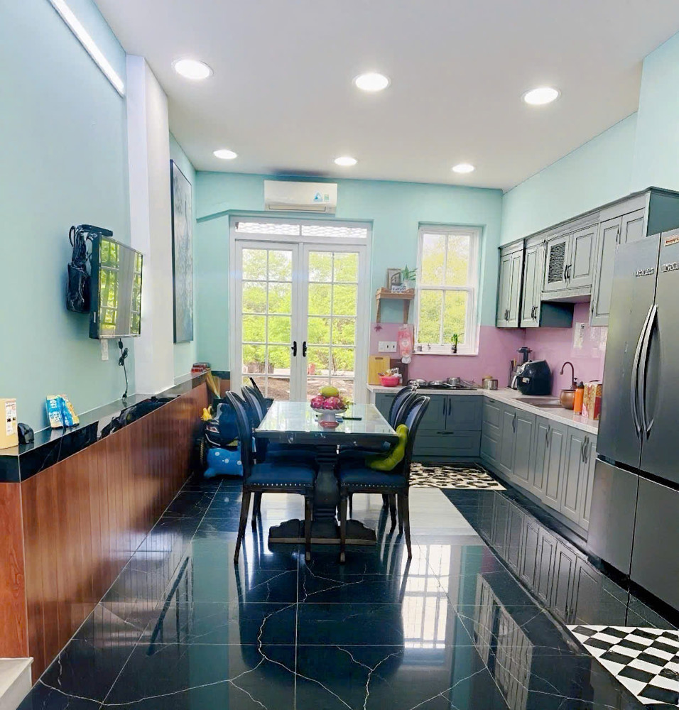 Nhà Phố 4 Tầng, Hàng Xóm Vạn Phúc - 68M2 – Nhỉnh 10 Tỷ - Đường 10M – Ôtô Dậu Trước Nhà