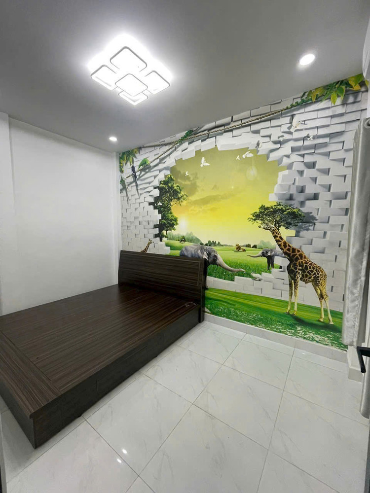 Lâu Lâu Có 1 Căn 4 Tỷ 850 Hẻm Xe Hơi