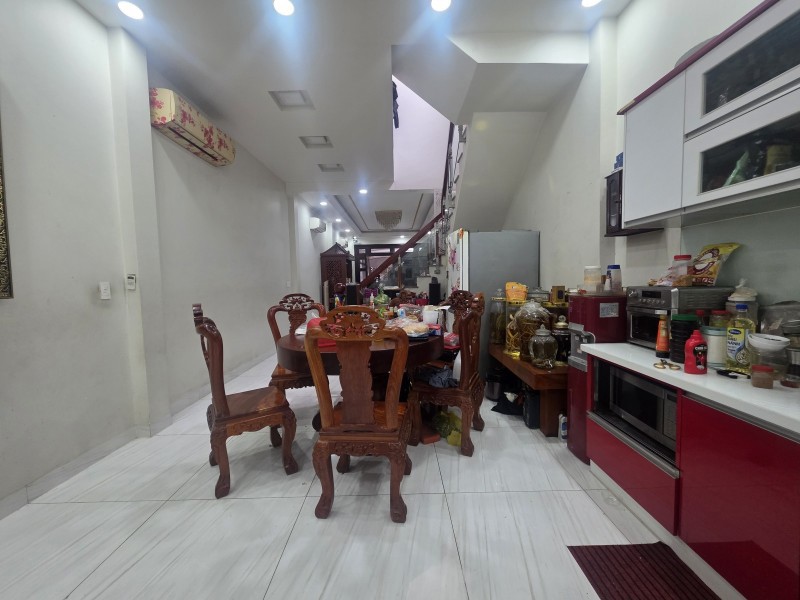 Bán Nhà 123M2 Kha Vạn Cân, Hiệp Bình Chánh, Thủ Đức, Tp Hcm, 2 Tầng, Sổ Đỏ. Giá 9.4 Tỷ