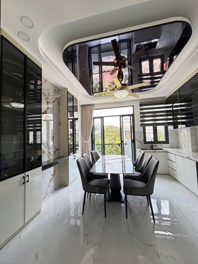 Bán Nhà 5 Tầng, 52M2 Đường Số 1, Long Trường, Q9, Thủ Đức, Tp Hcm, Sổ Hồng Riêng. Giá 5.89 Tỷ