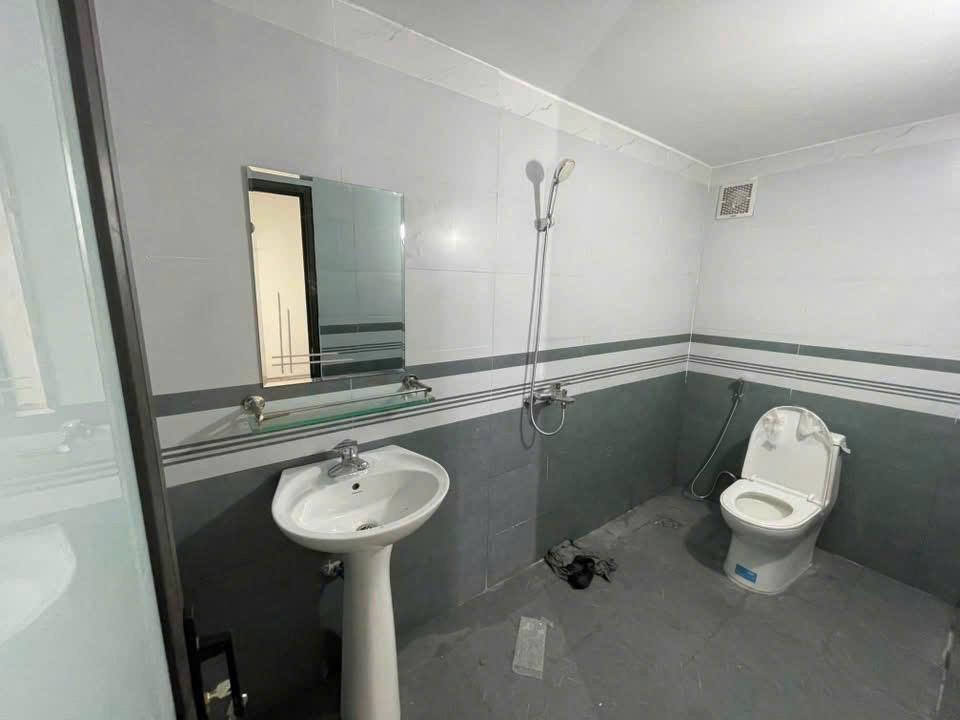 Cho Thuê Nhà Mặt Đường Đôi – Gần Cổng 3 Bệnh Viện 700 Giường, Tp Nam Định
