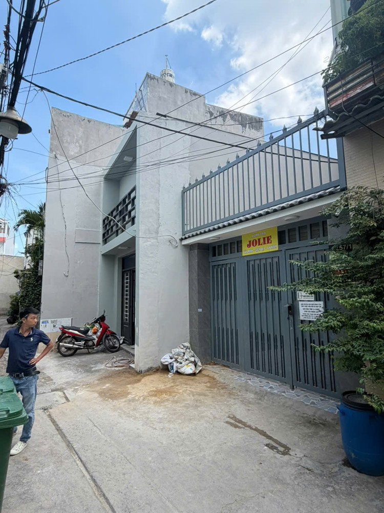 Bán Tòa Nhà 28 Phòng Đang Cho Thuê – Dòng Tiền 130 Triệu/tháng – Bình Trị Đông – Tp Hcm