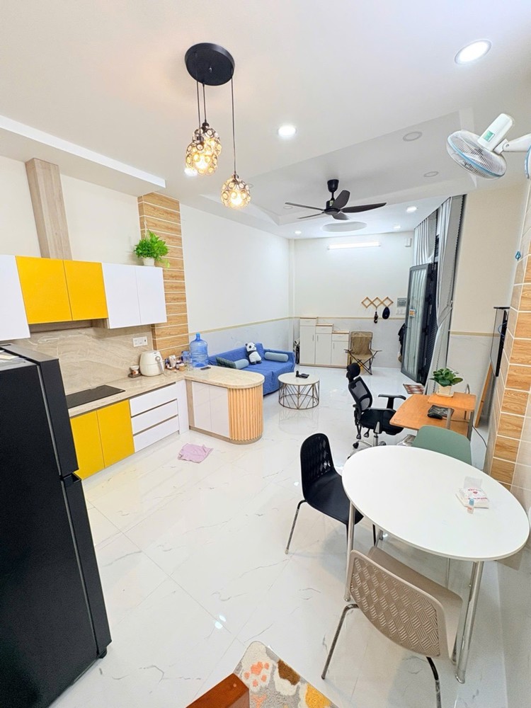 Nhà Đẹp Tâm Huyết Xây Mới - Tặng Nội Thất Cùng Thiết Bị Vật Tư Cao Cấp: 5.7 Tỷ Bớt Chút