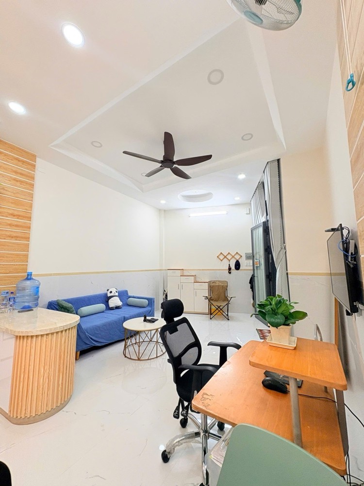 Nhà Đẹp Tâm Huyết Xây Mới - Tặng Nội Thất Cùng Thiết Bị Vật Tư Cao Cấp: 5.7 Tỷ Bớt Chút