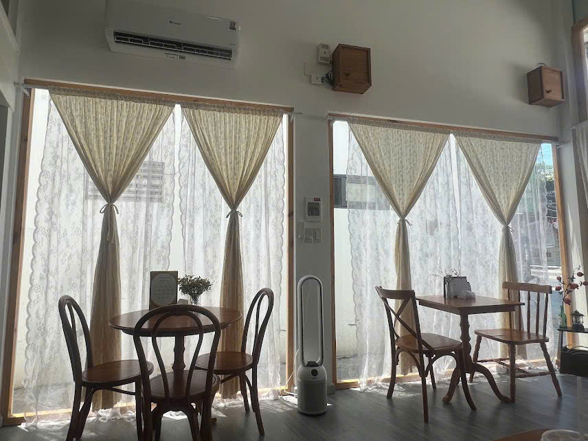 Sang Nhượng Quán Cafe Siêu Đẹp Giá Chỉ 1Xxtr Có Phòng Ngủ Lại Tại Nha Trang