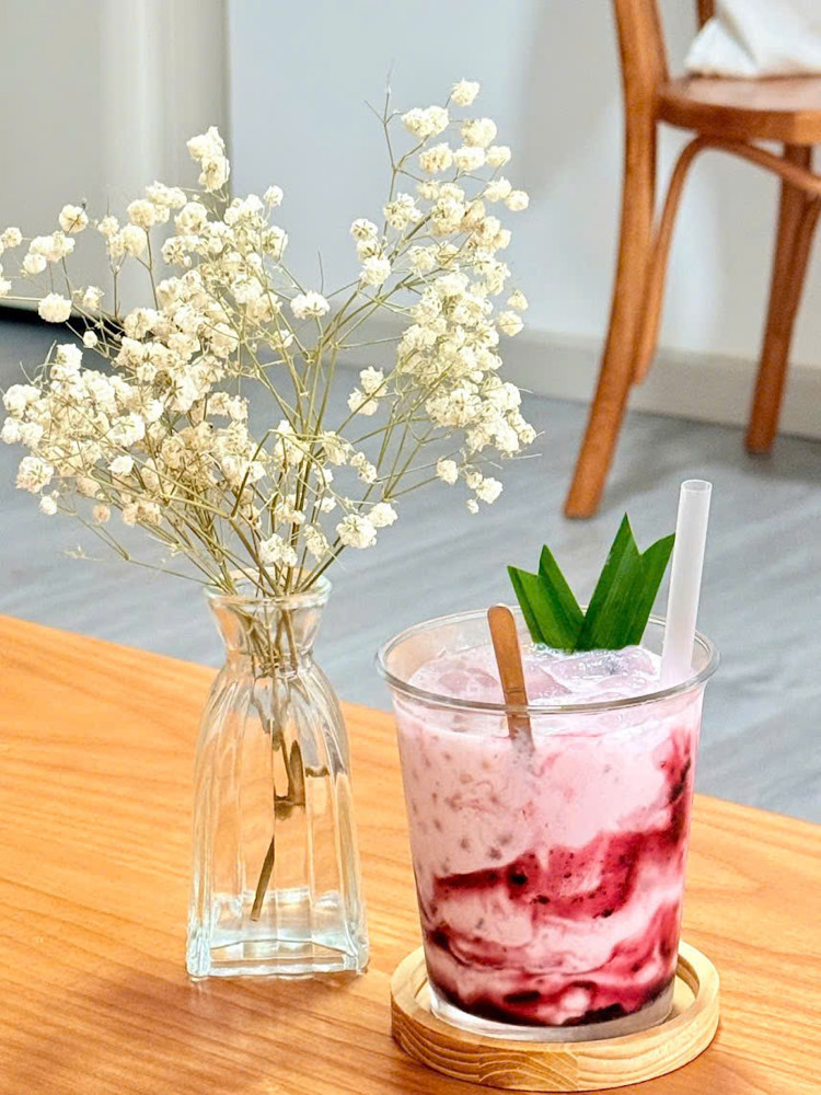 Sang Nhượng Quán Cafe Siêu Đẹp Giá Chỉ 1Xxtr Có Phòng Ngủ Lại Tại Nha Trang