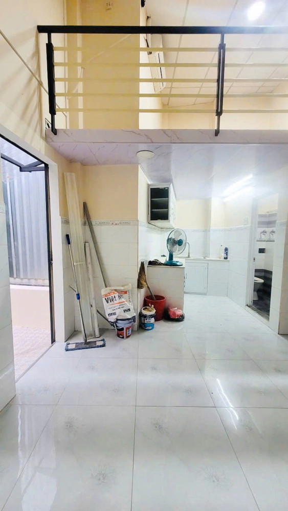 Nhà 20M2 Cách Mặt Tiền 1 Căn Tùng Thiện Vương P11q8