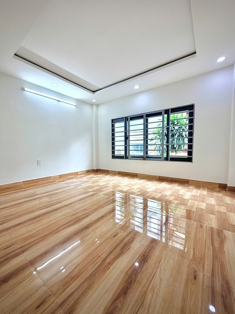 Nhà Đẹp Xinh Xắn Kiên Cố 4 Tầng Đủ Công Năng 24M2,4*6M,3 Pn Giá Chỉ Nhỉnh 3