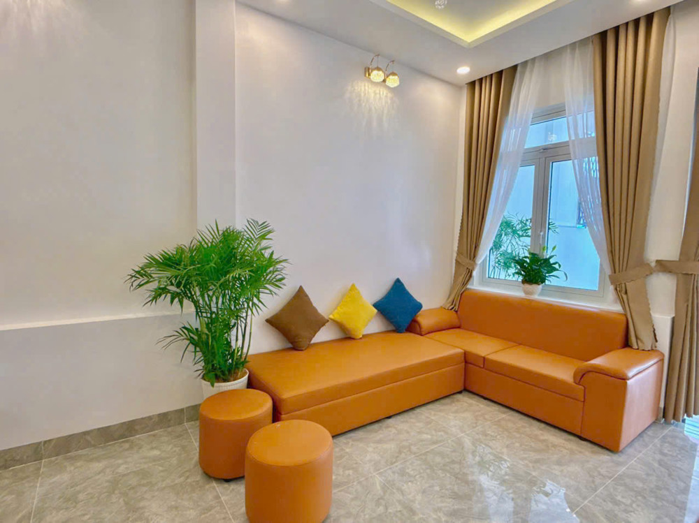 Sở Hữu Nhà 2 Mặt Thoáng – Ô Tô 7 Chỗ Vào Tận Nơi – Gần Chợ Ngô Quyền