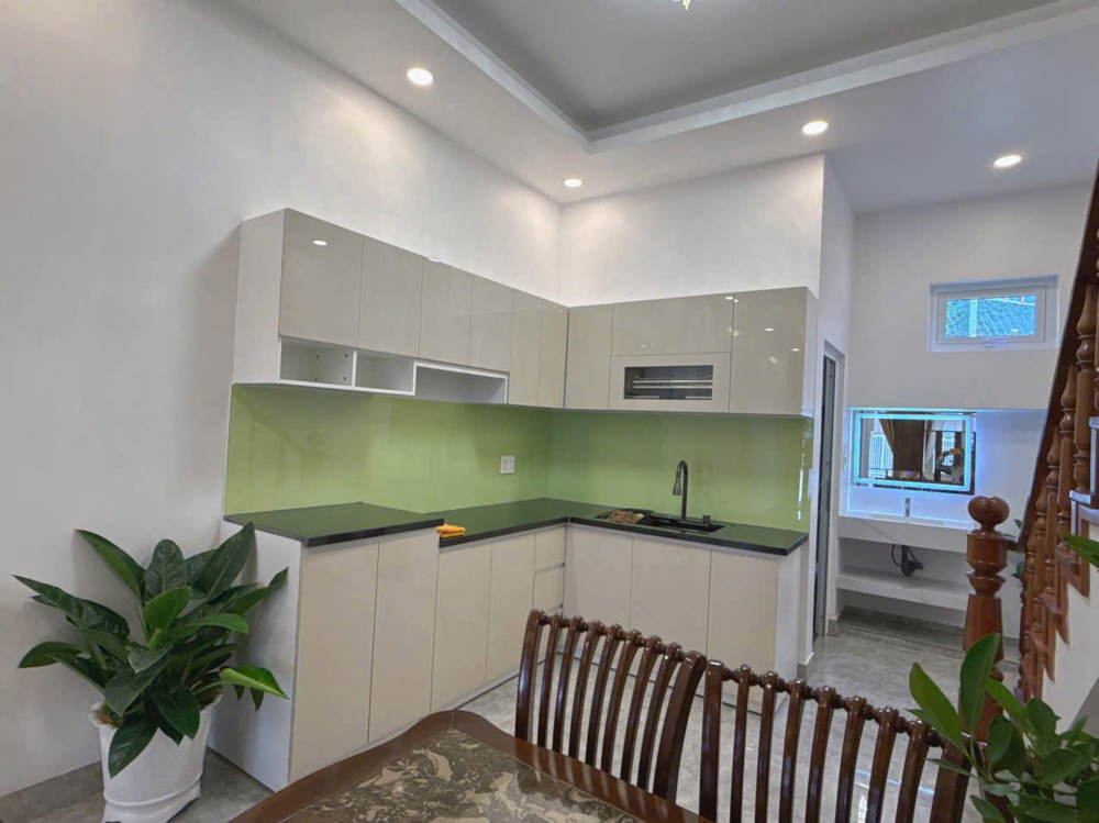 Sở Hữu Nhà 2 Mặt Thoáng – Ô Tô 7 Chỗ Vào Tận Nơi – Gần Chợ Ngô Quyền
