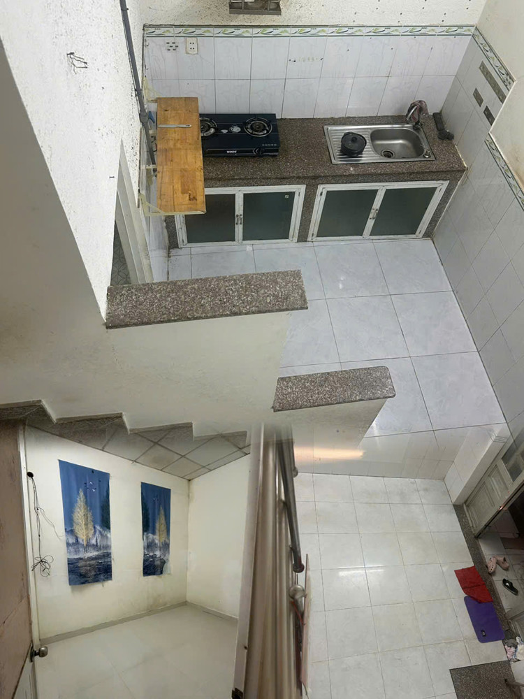 Bán Nhà Giá Tốt – Hẻm Xe Hơi 6M – Giá Chỉ 1,1 Tỷ