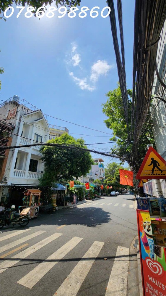 Bán Gấp Nhà Mặt Tiền Đường Số 2, Phường Tân Quy, Quận 7