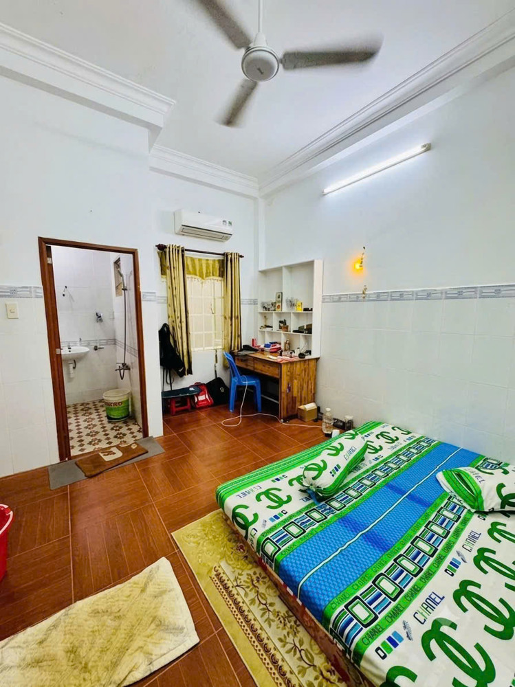 Siêu Phẩm Mặt Tiền Vip Khu Họ Lê – Phú Thạnh - Tân Phú –78M2- 4 Tầng- Nhỉnh 10 Tỷ Xíu
