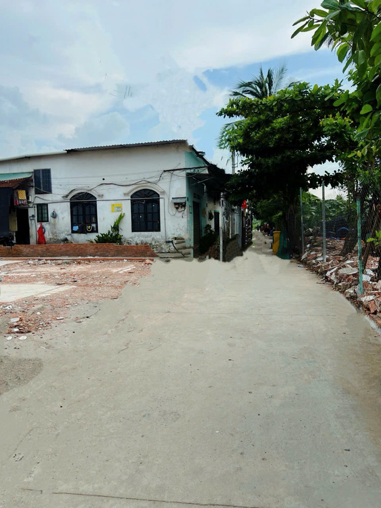 Lô Đất Đẹp, Nở Hậu Tam Bình - 140M2 (90M2 Thổ Cư) – Nhỉnh 4 Tỷ – Đường Thông Thoáng 6M