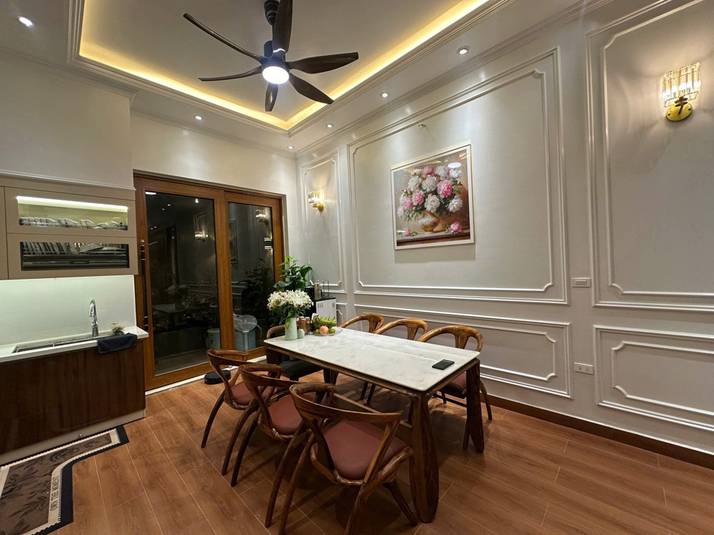 Mặt Đường Thiên Lôi - Vị Trí Đẹp, Thang Máy, Tiện Ích Bậc Nhất