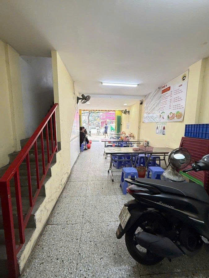 Bán Nhà Mặt Tiền Trường Chinh Tân Bình 69M2 Vỉa Hè 10M Giá 19 Tỷ - Đang Cho Thuê 40Tr/tháng