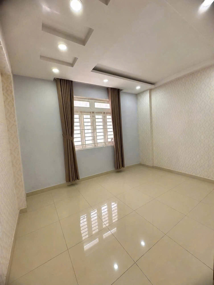 Cho Thuê Phòng Full Nội Thất – Đối Diện Vạn Phúc City – Dọn Vào Ở Ngay