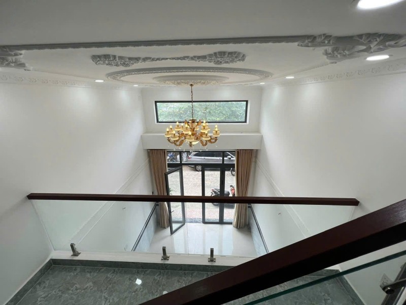 Bán Nhà Đẹp 6 Tầng –6 Pn - Khu Vip Lạc Long Quân - Q.11 – Đường 8M Oto Tránh -Chỉ -9.4 Tỷ