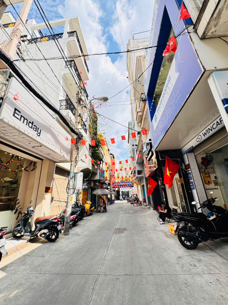 Quận 3: Bán Nhà 3 Tầng Mặt Tiền Hxh 6M Nguyễn Thị Minh Khai, P.xuân Hòa- Dt 54M2 Sh Vuông Đẹp- Chỉ