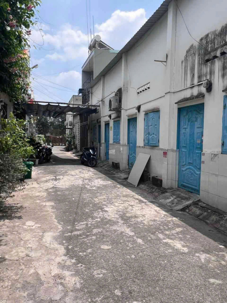 Chủ Cân Bán Gấp -Dãy Trọ 15 Phòng Dong Tien240trieu/năm Giá 15Ty