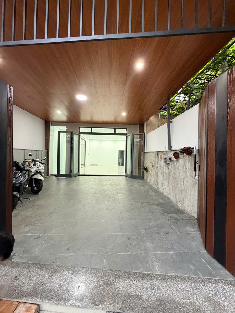 Cho Thuê Mặt Bằng Mới Hoàn Thiện Tại Tp Đà Nẵng – Không Gian Đẹp, Chỉ Việc Vào Kinh Doanh