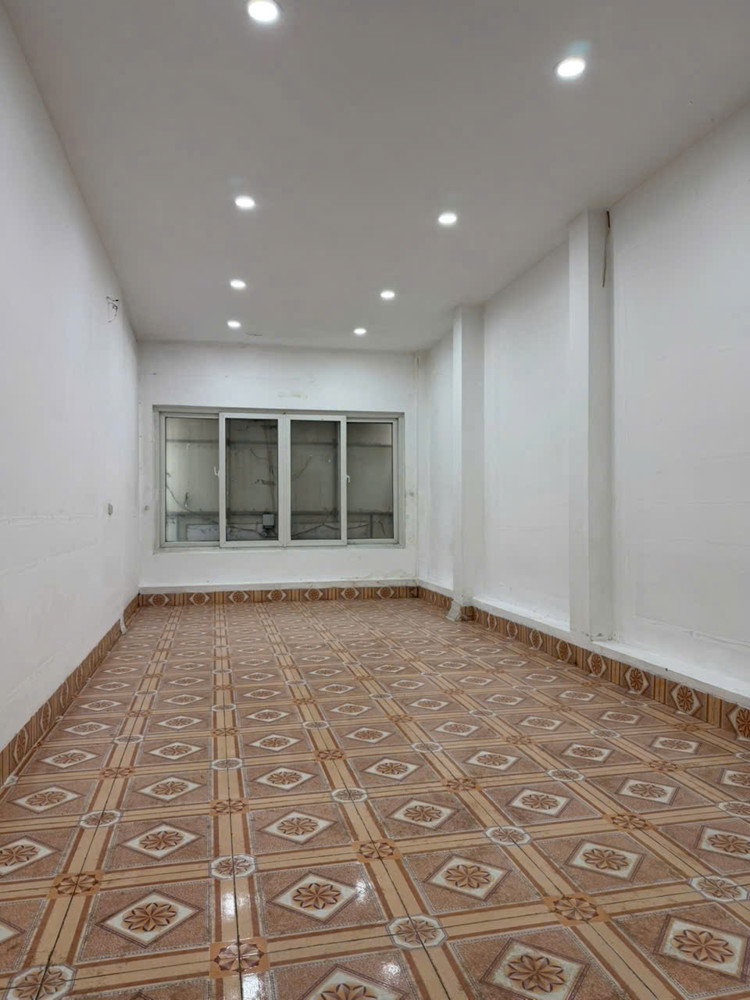 Cho Thuê Nhà 6 Tầng,Nhiều Phòng,Phù Hợp Nhiều Mô Hình Kinh Doanh,Mặt Đường Số 171 Cầu Diễn