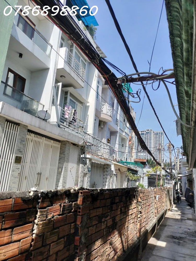 Bán Nhà Ngay Chợ Lý Phục Man – Hẻm Đôi 5M – Chỉ Cách Chợ 17M