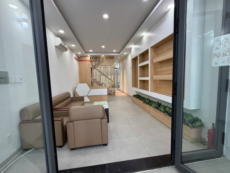 Bán Nhà Đường Số 11, Trường Thọ, Thủ Đức, Tp Hcm. Dt 112M2, 5 Tầng, Shr. Giá 12,7 Tỷ
