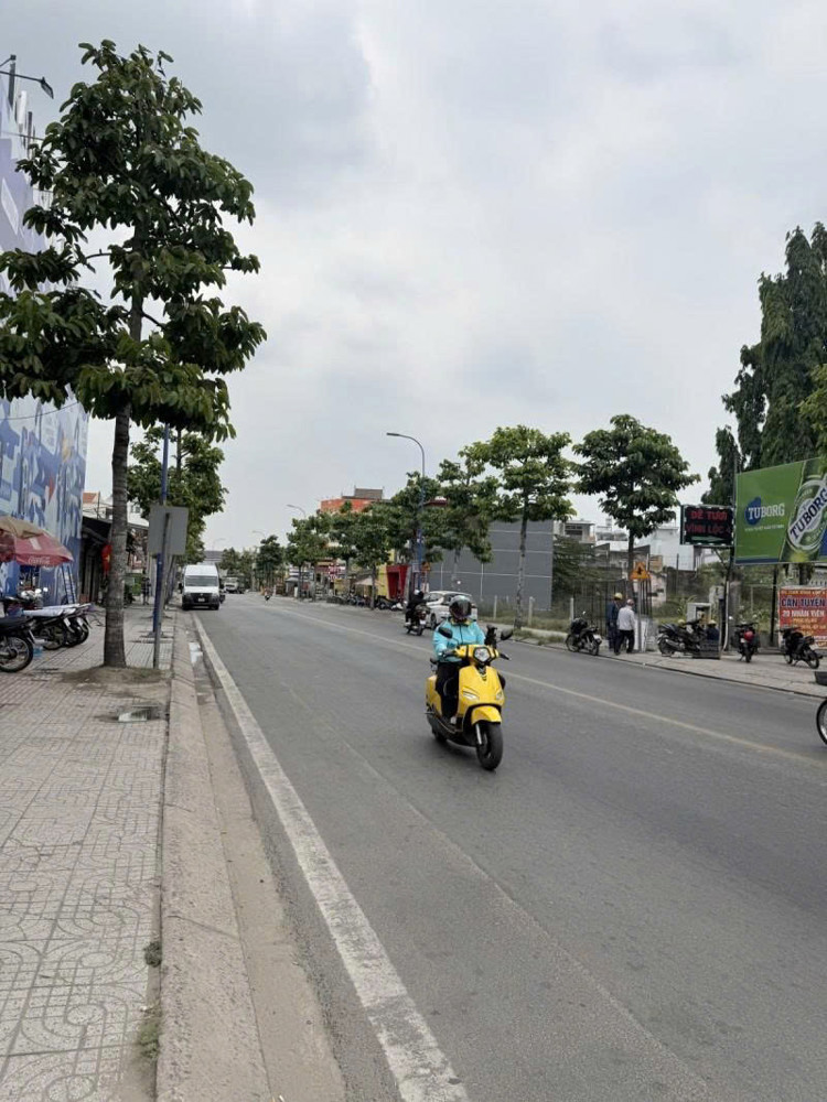 Bán Nhà Mặt Tiền Lê Thị Hà - Gần Quốc Lộ 22, 12X50m, 601M2 - Full Thổ, 3 Tầng, Sổ A4, 46,8 Tỷ