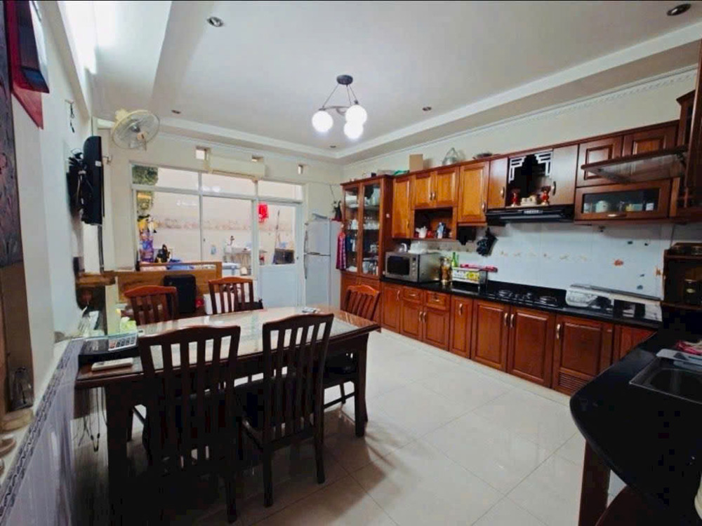 Chủ Định Cư Nước Ngoài Bán Nhanh Nhà Mặt Tiền Kinh Doanh Trịnhđìnhtrọng Mới Đẹp 4 Tầng Kiên Cố
