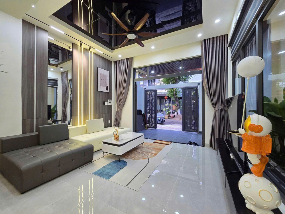 Nhà 2 Tầng Đường Phạm Văn Bạch – Sát Landmark 69 - Gần Sông
