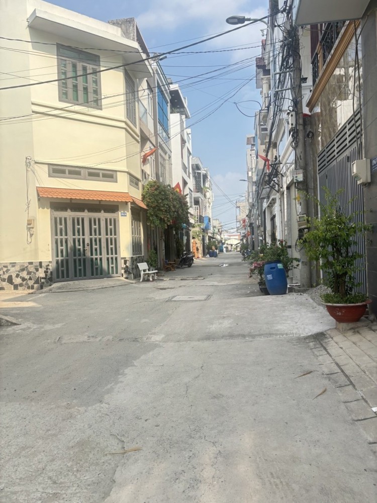 Bán Nhà 4 Tầng, 52M2 Đường Lã Xuân Oai, Q.9, Thủ Đức, Tp Hcm. Giá 5,78 Tỷ, Sổ Hồng Riêng