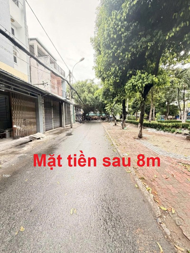 Bán Nhà 2 Mặt Tiền Dương Quảng Hàm - Giao Nguyễn Thái Sơn, 5X28m, 3 Tầng, Sổ A4, 31,8 Tỷ