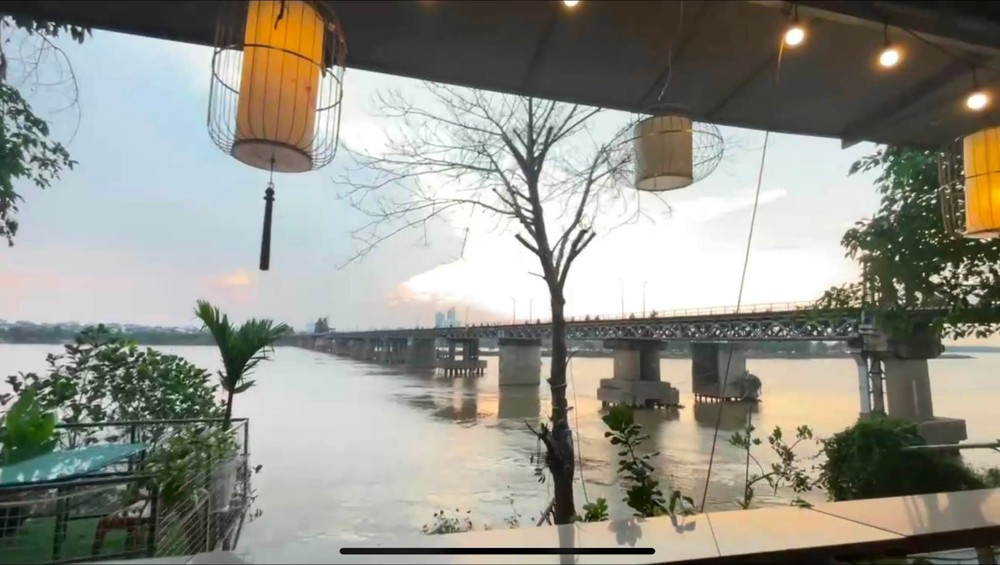 Cho Thuê Mặt Bằng Set Up Sẵn Dt 300M2 Chuyên Hàng Ăn Uống,Nhà Hàng Lẩu, Khu Ẩm Thực Đông Đúc, Ô Tô