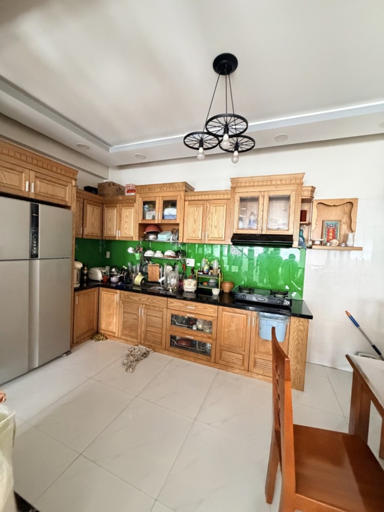 Bán Nhà 5 Tầng 112M2 Đường Nguyễn Tư Nghiêm, Bình Trưng Tây, Q2, Thủ Đức, Tp Hcm. Giá 15.45 Tỷ