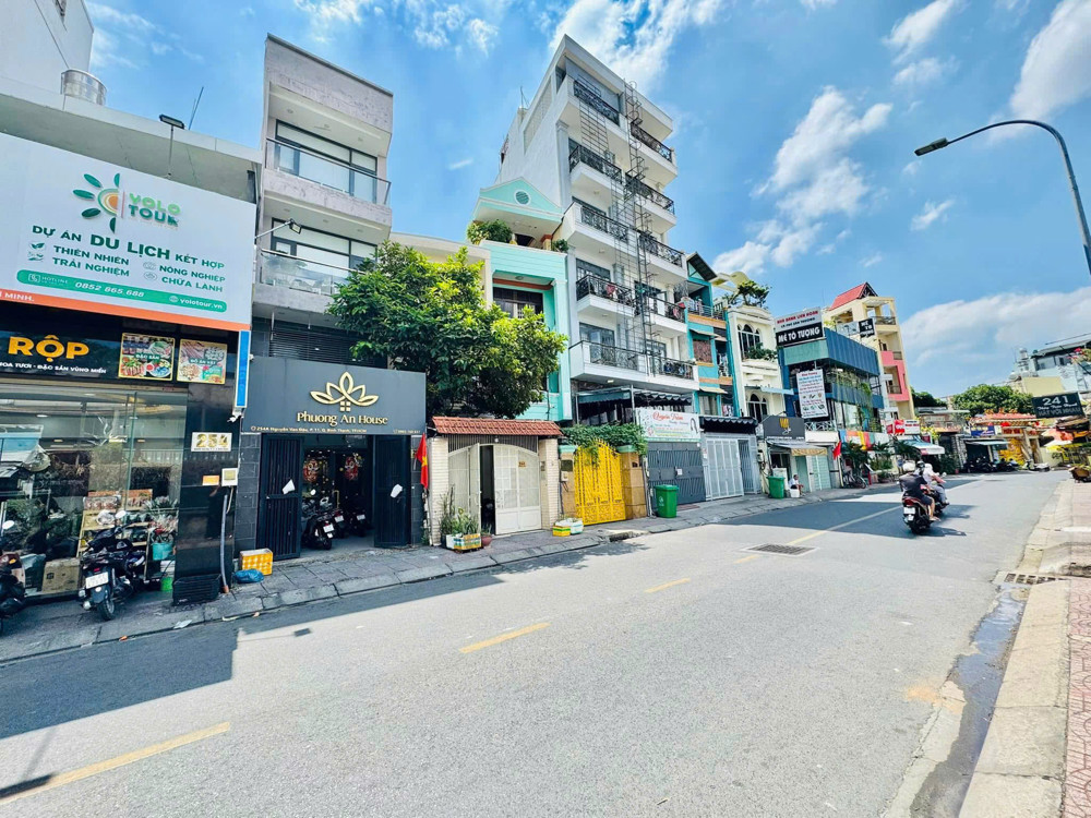 Bán Nhà Mặt Tiền Nguyễn Văn Đậu - Gần Phan Văn Trị, 4,2X20m, 3 Tầng - 4 Pn, Chỉ 18,9 Tỷ