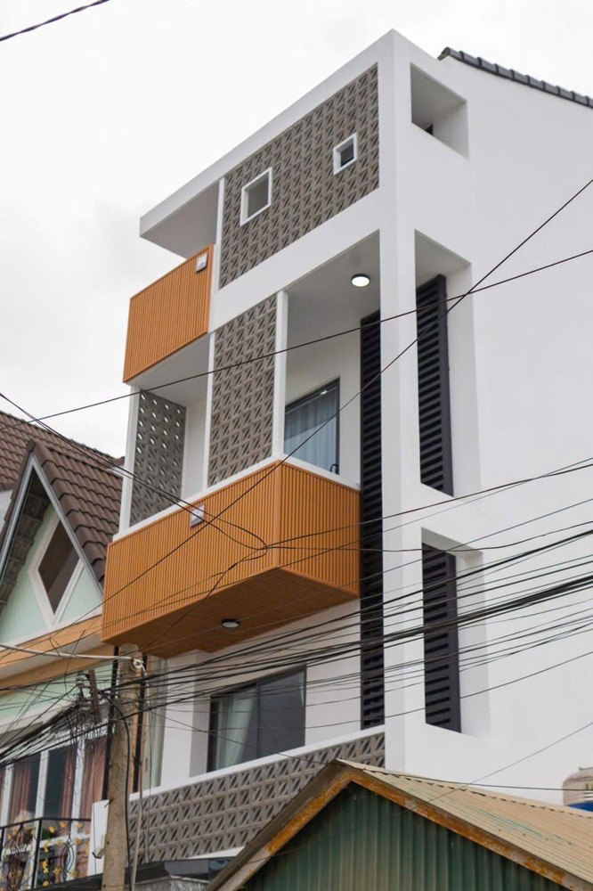 Chính Chủ Bán Nhà 5 Tầng Có Sân Ô Tô – Đường Lê Hồng Phong, Phường Xuân Hương (Phường 4 Cũ), Đà Lạt