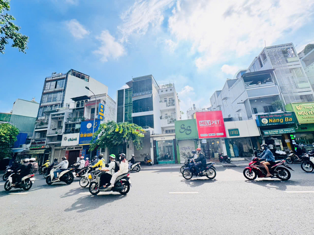 Quận 1: 0938676685 Giang Giang Chủ Bán Nhà 4 Tầng Mặt Tiền Kd Đinh Tiên Hoàng, P.tân Định- Dt 51M2
