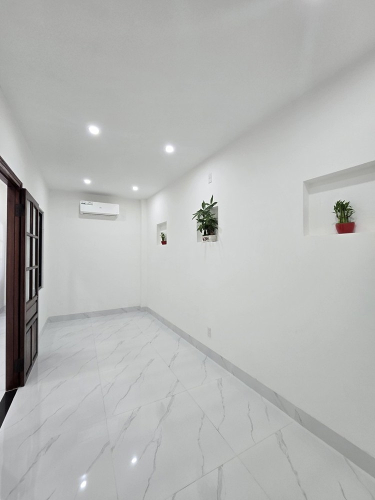 ► Mt Hoàng Diệu 2 Chiều, 77M2, 2 Mặt Thoáng, 3 Tầng Đẹp, 7Pn, Kinh Doanh Cực Ngon, Giảm Sâu 1 Tỷ