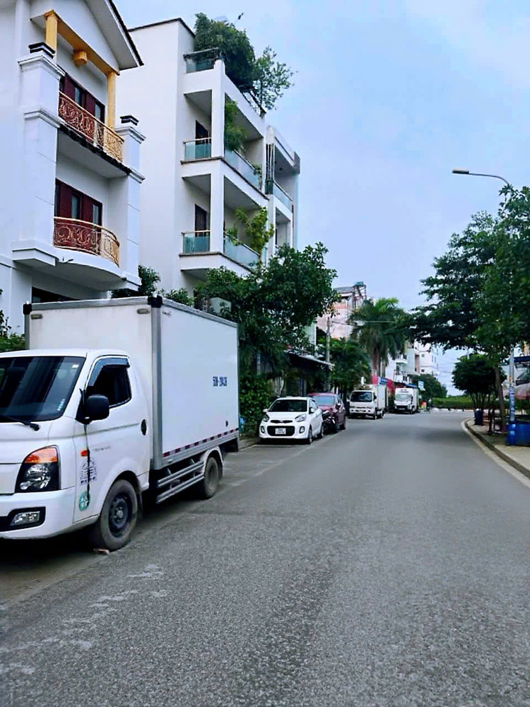 Nhà Phố Mới, Đẹp Tam Bình - 52M2 - 3 Tầng – Nhỉnh 4 Tỷ - Đường Ôtô Tránh - Ô Tô Đậu Trước Nhà