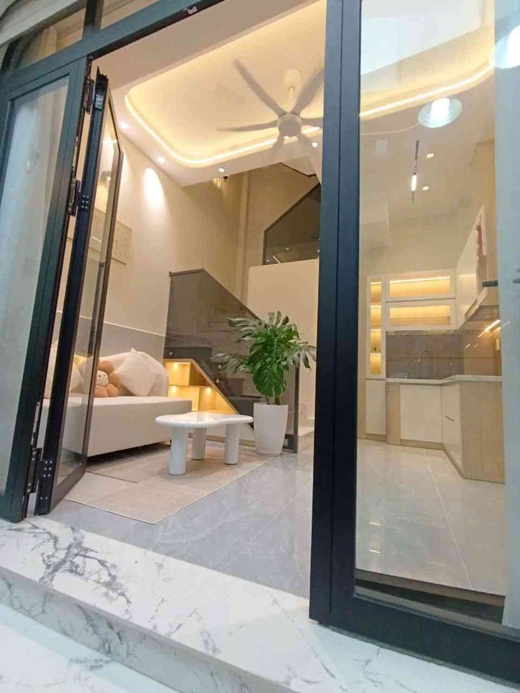 Nhà Đẹp Mới Xây,Full Nội Thất, Xem Là Mê 2 Pn- 3 Wc Nhỉnh 4 Tỷ