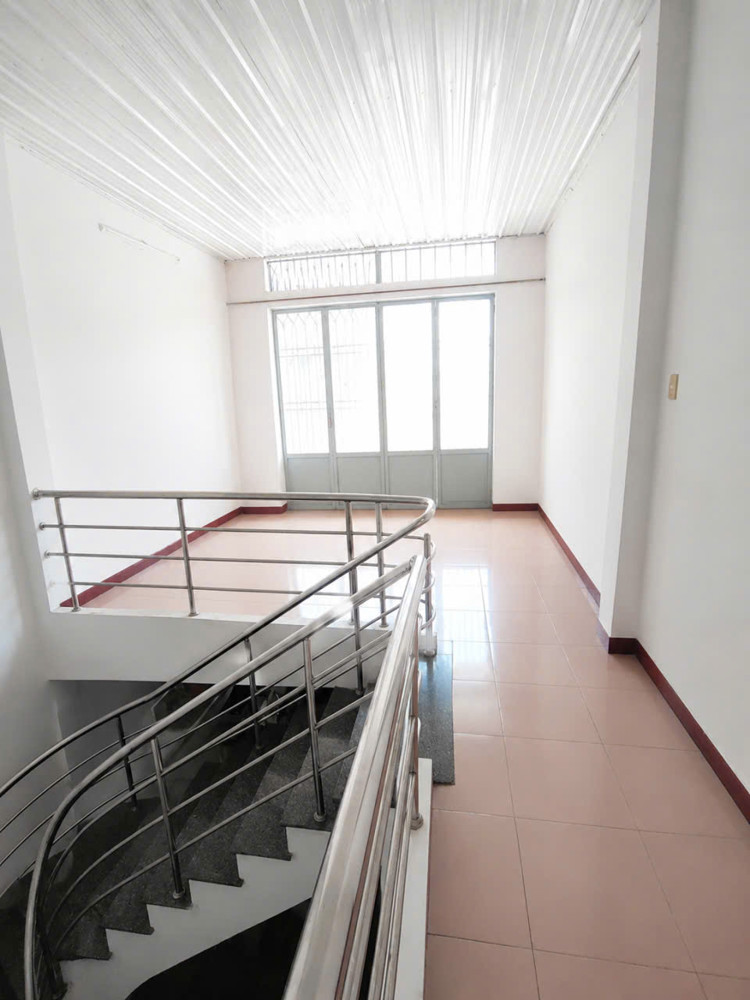 Cho Thuê Lầu 1 Gồm 2 Phòng Rộng – Trường Chinh, Tân Bình