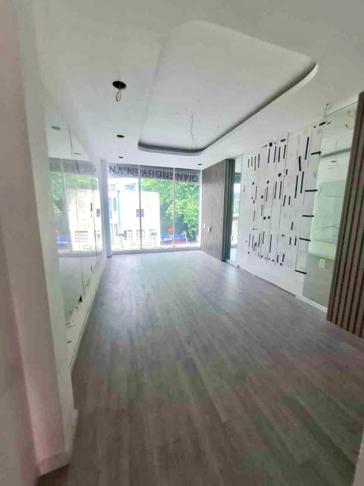 Quận 1: Bán Nhà 4 Tầng Mặt Tiền Đinh Tiên Hoàng, P.tân Định- Dt 51M2- Chính Chủ 0938676685 Chào 19T