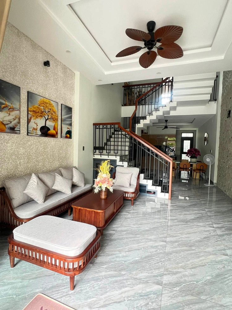Bán Gấp Nhà 3 Tầng 3 Mê Đường Đông Bài 2 – Ngay Chợ Hòa Khánh