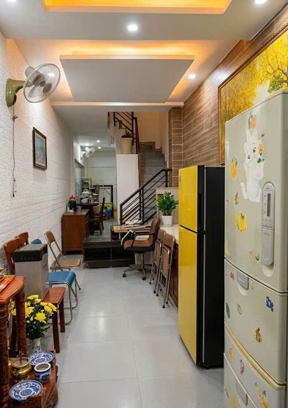Nhà Phạm Văn Hai, Quận Tân Bình, 3 X 13M (38 M2), Giá 4.5 Tỷ