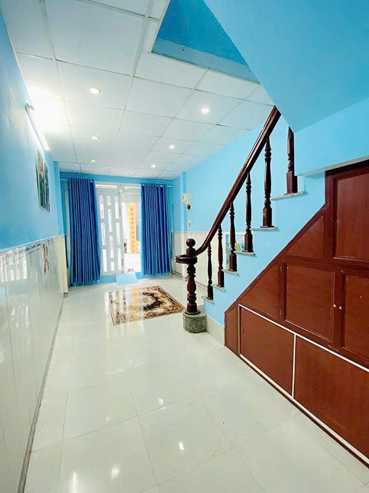 01. Nhà Lầu An Cư – Trục Chính Hẻm Ô Tô, Chỉ 1 Tỷ 990 Triệu