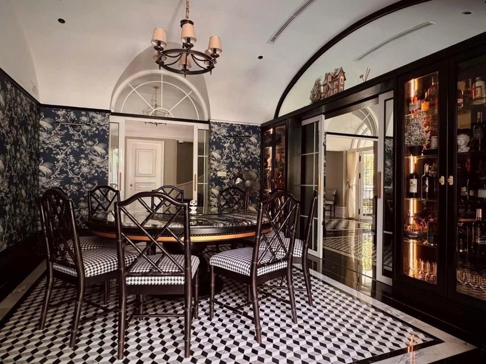 Bán Nhà Bát Khối, Long Biên 100M2- 3 Tầng- Mặt Hồ, Ô Tô Tránh Đỗ-22.X Tỷ