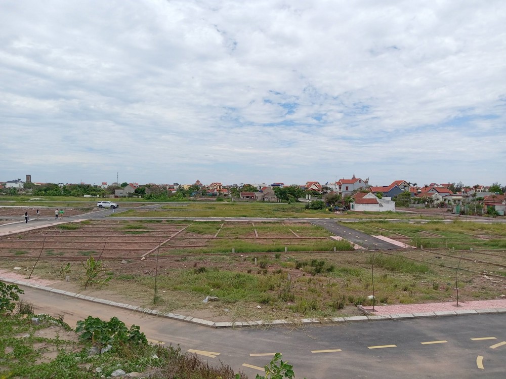 Tài Chính Nhỉnh 1 Tỷ - Sở Hữu Ngay Lô Đất Biển: 1: Nằm Đối Diện Bãi Tắm Và Khu Đô Thị Biển Của Tập