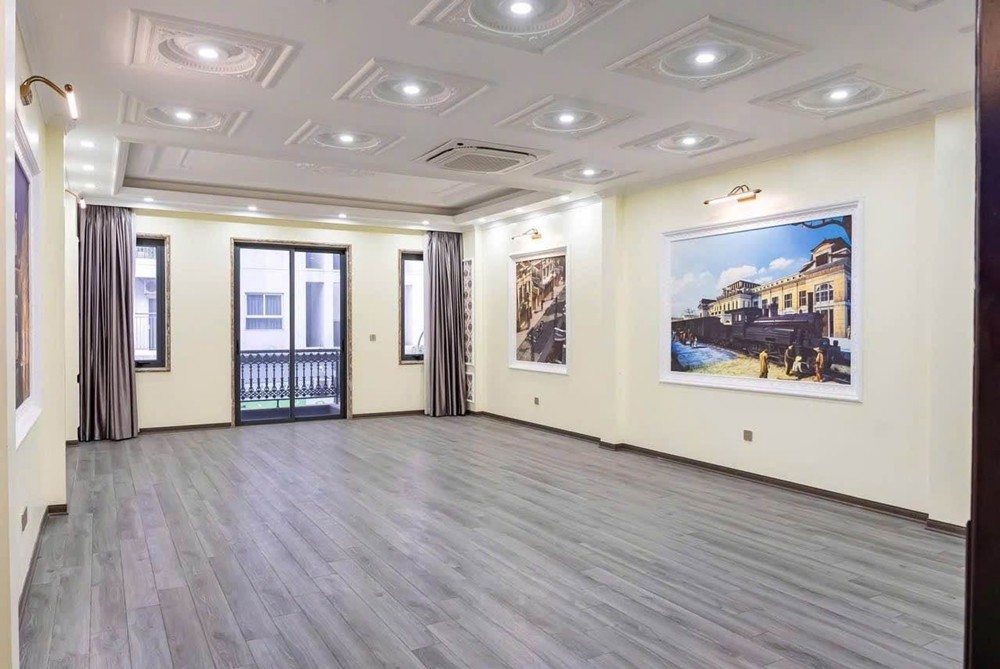 Bán Nhà Phúc Lợi 80M2- 6 Tầng Thang Máy- Kinh Doanh, Ở Đỉnh- 23 Tỷ